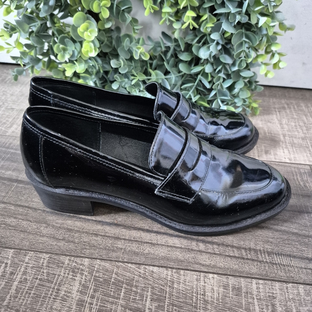 Vintage G.H. Bass & Co Black Leather Block Heel Loafers Womens Size 6.5